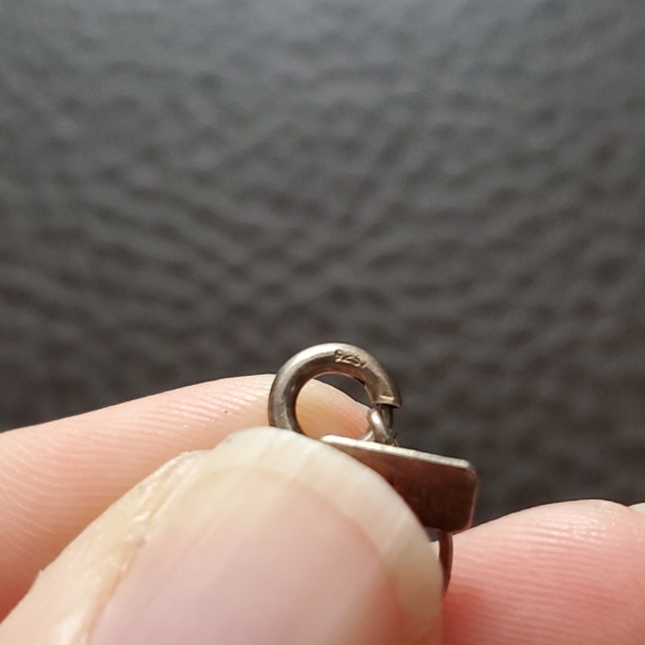 Sterling silver Iris Lane necklace - Picture 10 of 10